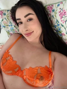 Wanna have a makeout sesh