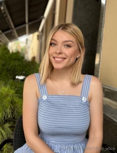 Don t scroll get what you want here for free evaarose hot cutie part 185