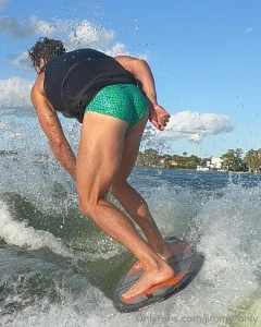 How s the butt looking and water was a little cold part 1