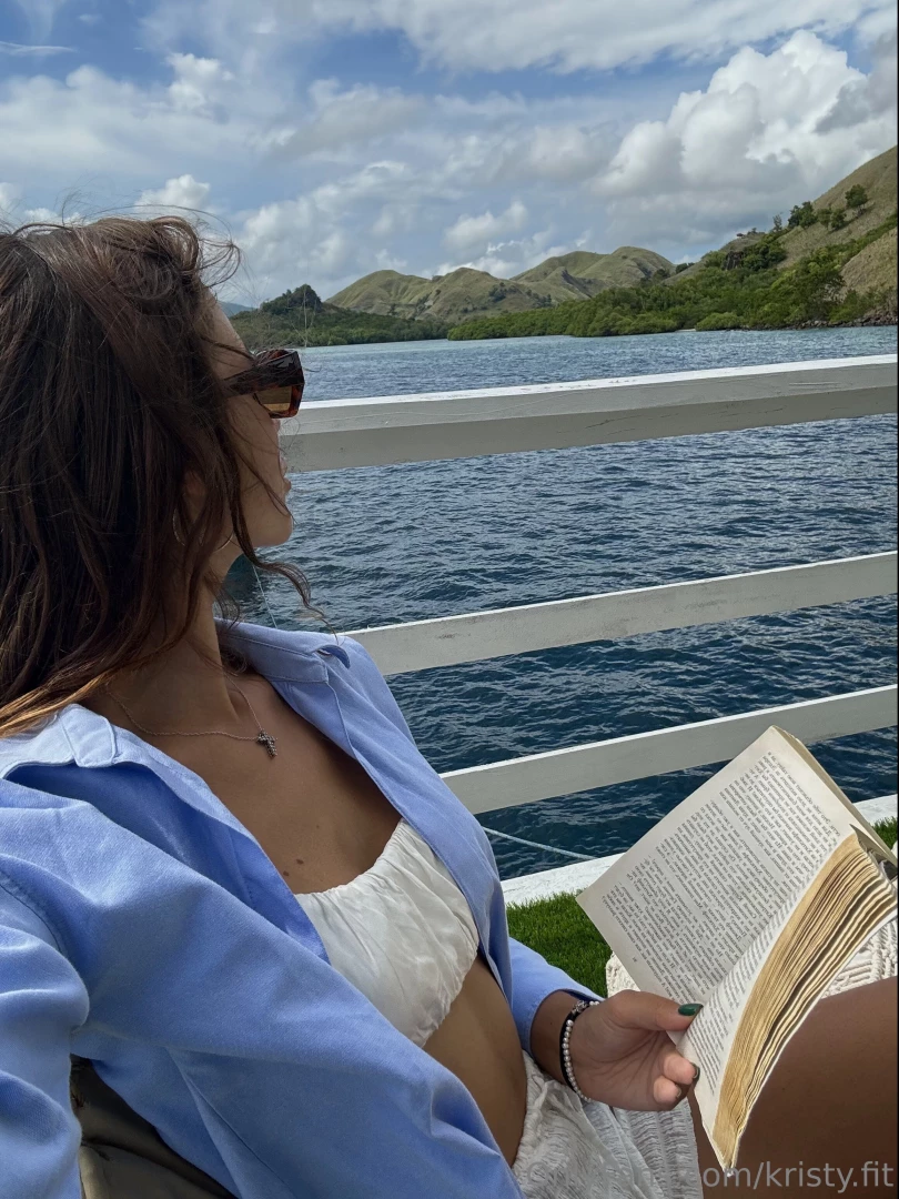 Immersing myself in a good book with a stunning view automatically 