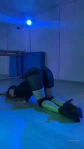 Juicy gif for your evening jerk off