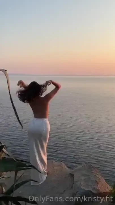 Here is such a wonderful evening on the seashore i have today how do 