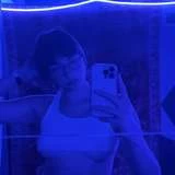 sue