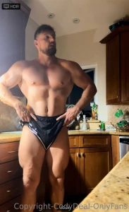 Daddy pulls down his shorts and flexes his 255lb godlike frame