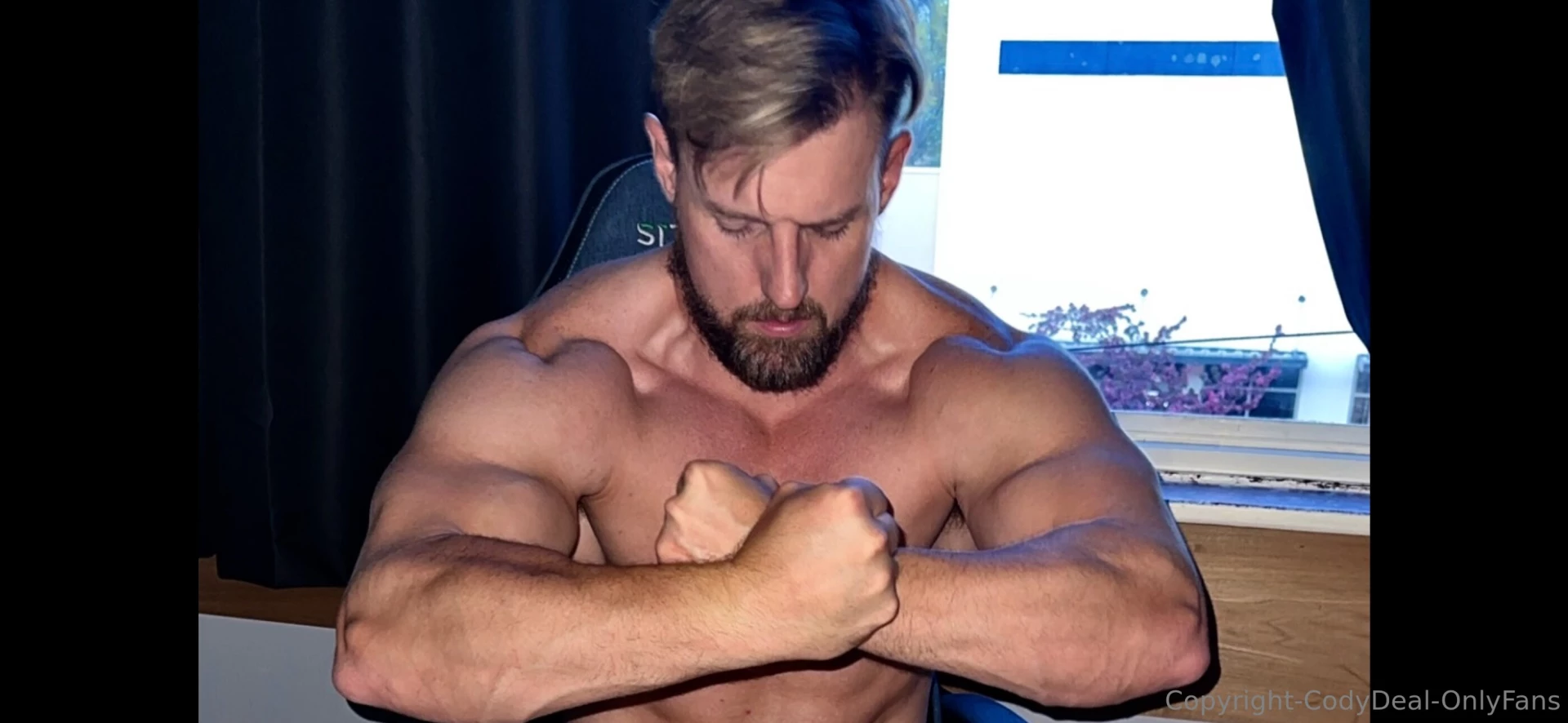 Booking 1 1 j o video session this month have 2 more slots available i 