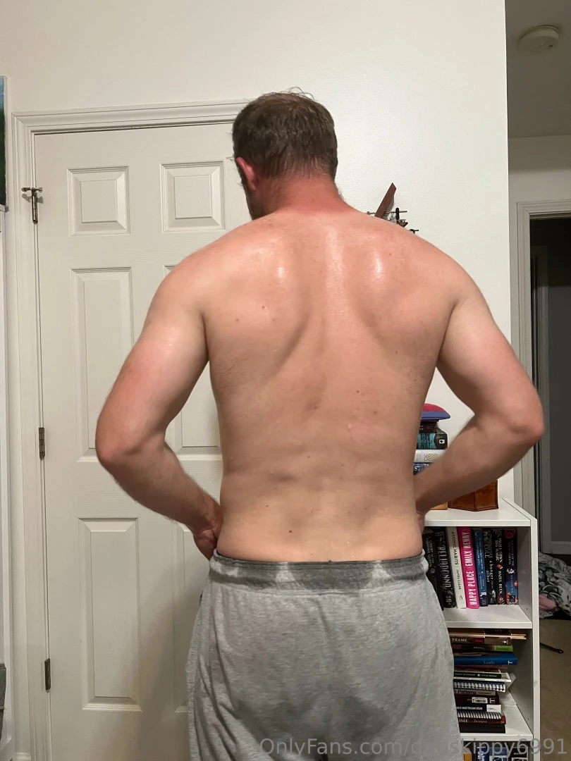 Can you tell i got a little sweaty during my workout part 1 