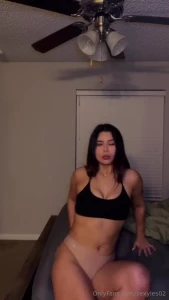 sexyles02 - If you leave a tip ill send you me taking all this off and even a lil part 2 