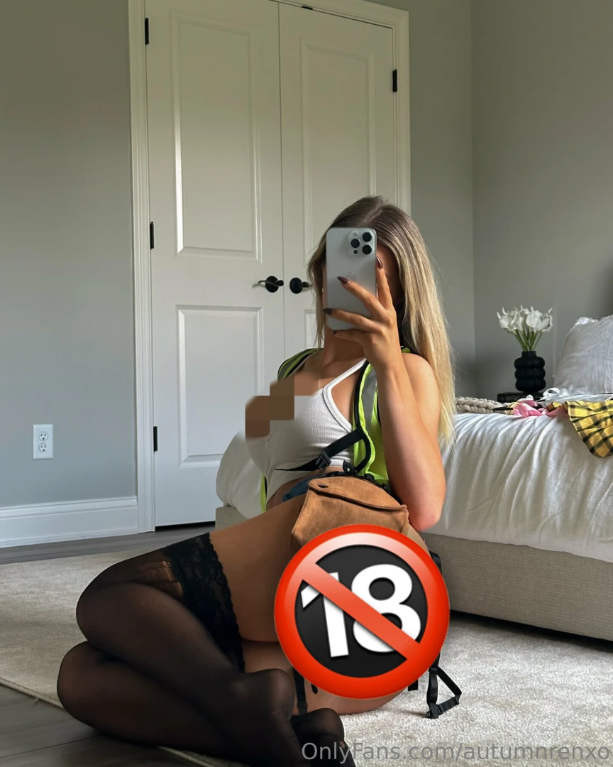 Wanna see something crazy just wait until you see me slide my booty 