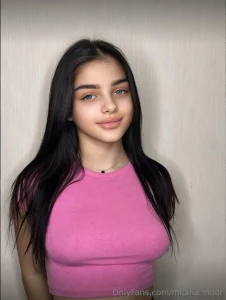 Shinekaya her shinekaya mouth and pussy is soaking wet and hot for part 29