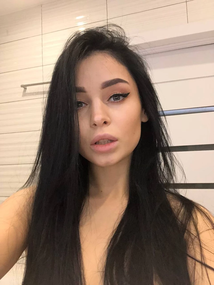 The beauty of a girl is not just a set of attractive facial features 