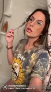 Do you follow me on instagram missdannigibson