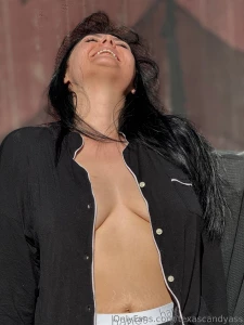 Happy saturday we had a little camera shoot in the backyard this part 3