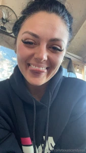 Happy friday i m leaving town today for a full week of hunting fuck