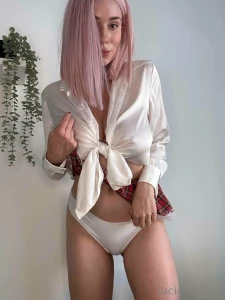 I don t need a bed to prove my femininity i can be sexy just by part 9