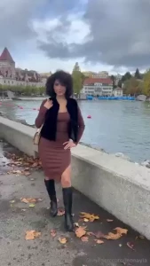 Look around for there is so much beauty in this world incredible