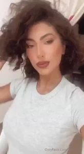 This morning i am ready to give you all my tenderness tell me about