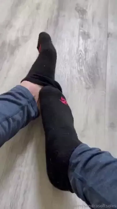Post-jog sock removal how much would you like to kiss and smell them 