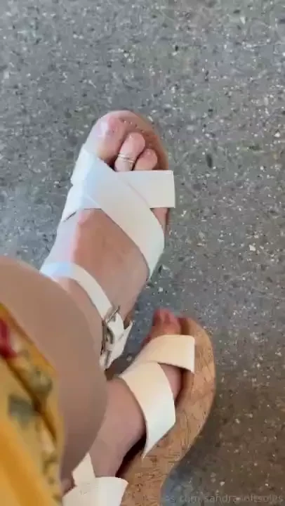 Need a little monday pick me up maybe seeing my cute heels at part 6 