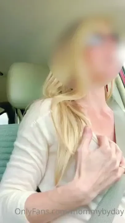 The truck drivers received a free show 