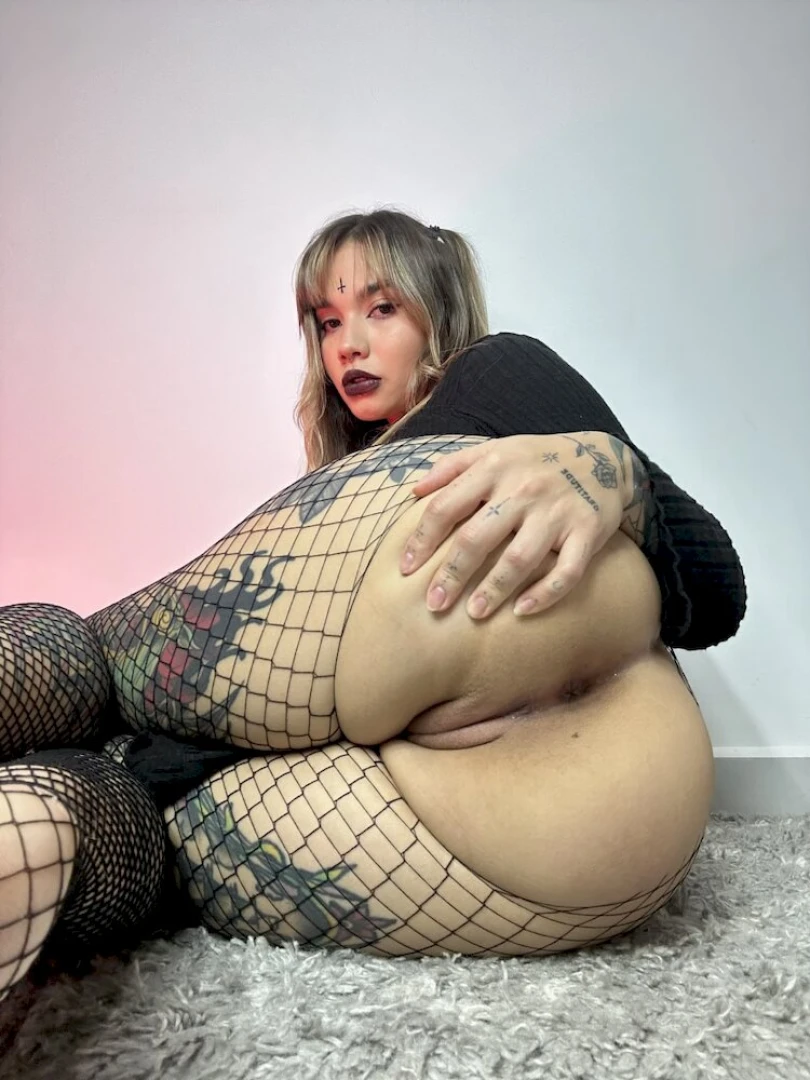 Your screen just got 10x hotter domme or sub why choose when part 29 