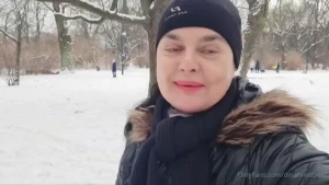 My winter walk in - 6 celsius i enjoy it and i show you my beautiful