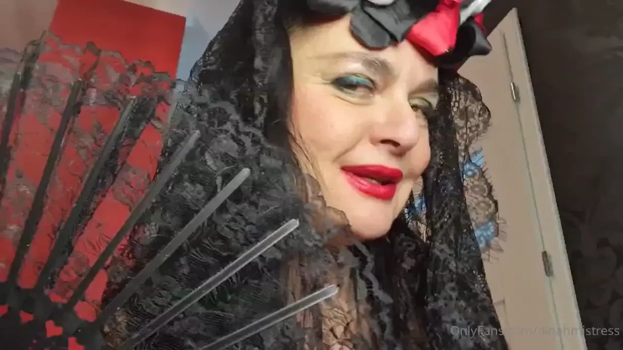 Today is a halloween day it is traditional day fom usa not from europe 