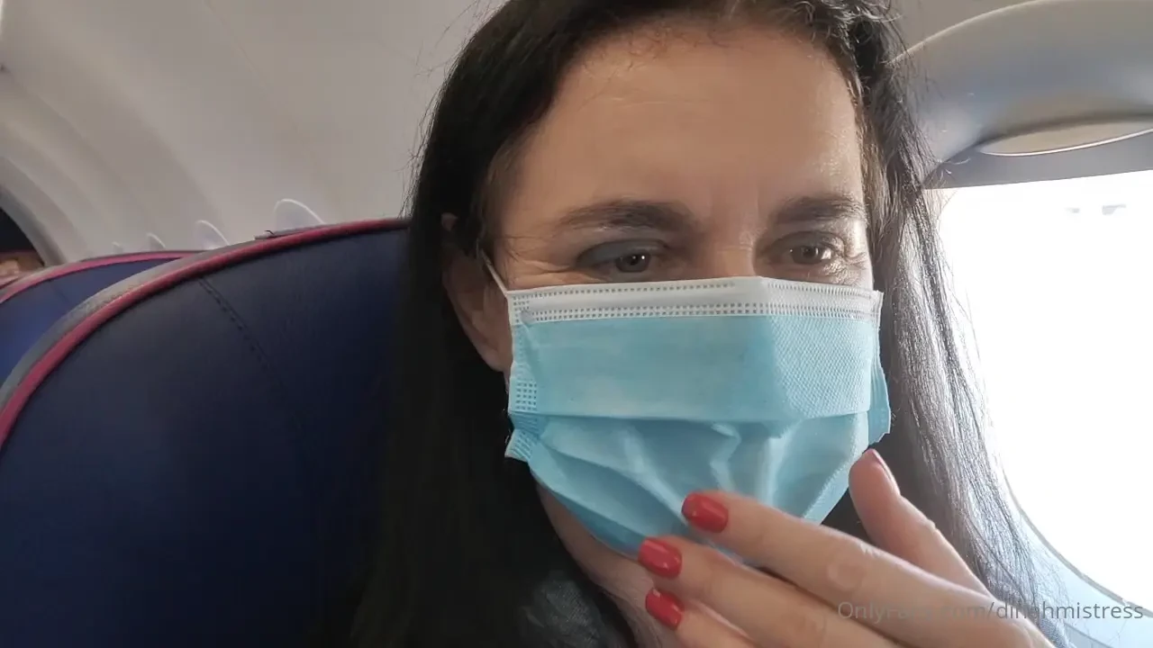 I am in the plain flying to eindhoven i will attend the party tonight 