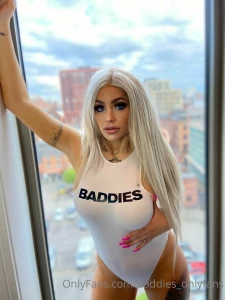 Hot_mum_skyler offically becomes a baddie her scene with