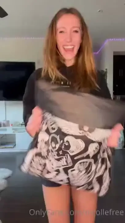 Do you like my new clothes baby 