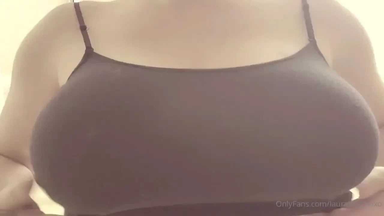 Floppin titty droppin 