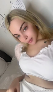 Been lurking in the dms for too long that i forgot about the feed hi i