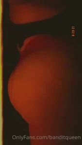 This peach feels as good as it looks part 2