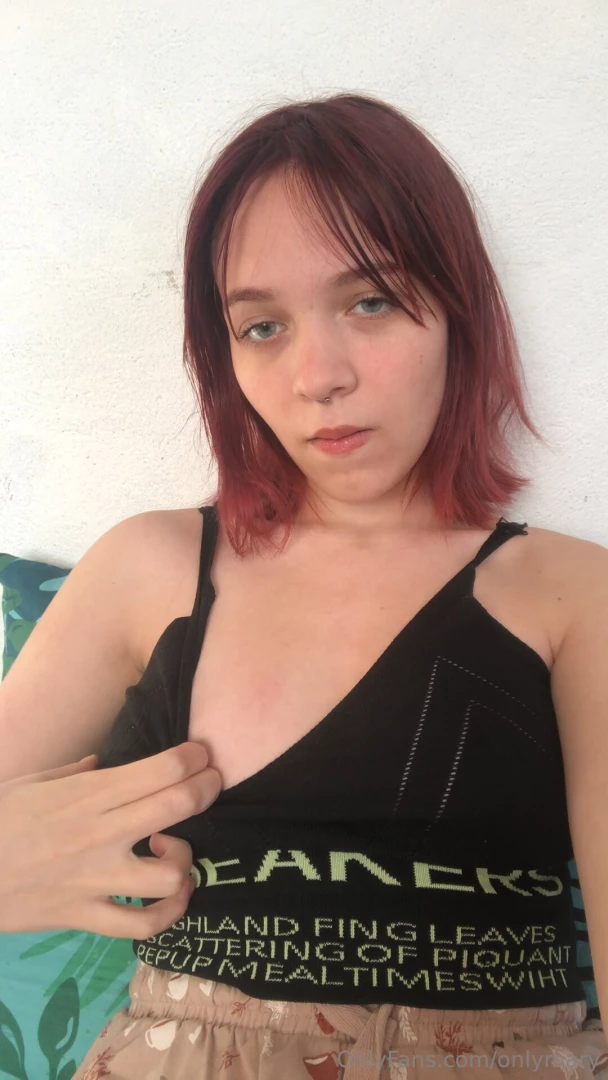 I so wanna feel ur hands on my 