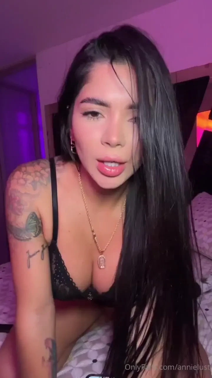 Custom vids and pics part 2 