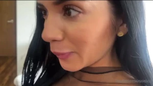 I surprised this papi with my anal plug he took it off to put part 1