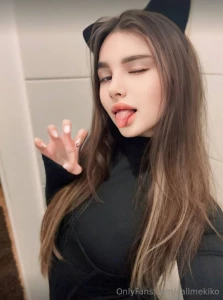 Sweet brunette veronica_sexhelper waiting for you to show you a real part 142