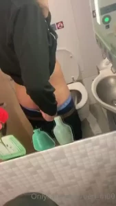 Would you fuck me in train
