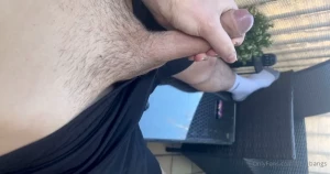 I love wanking outside i hope none of my neighbors saw me