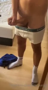 Some sock content for you guys