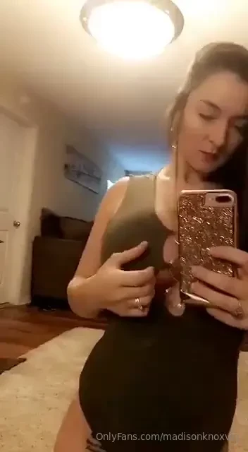 I get so horny when i am lonely and bored dm me pussy play and lets part 50 