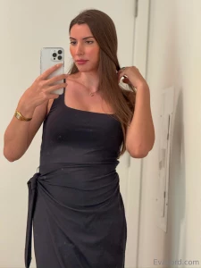 If you want what s under my dress just ask