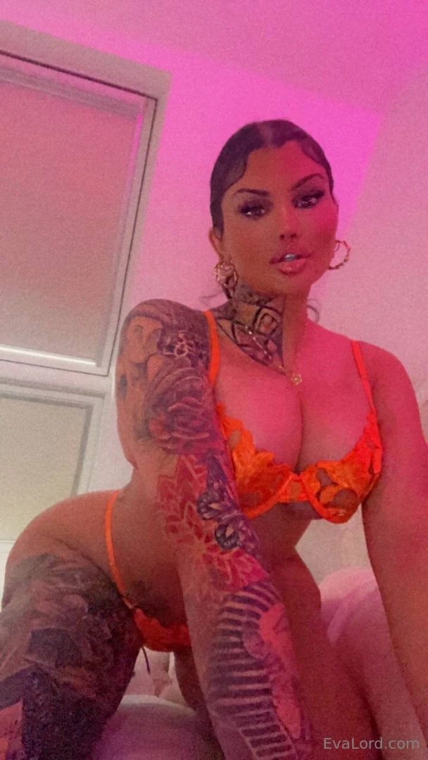 She s got a fat cock and a fat ass go follow her free page https part 1 