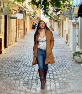 Roaming the streets in search of slutty bottoms