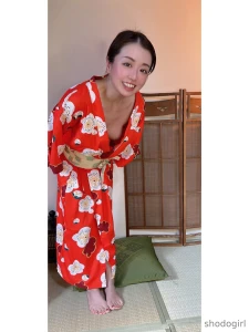 I wore my red kimono today but i didn t wear anything underneath is