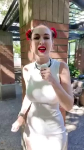 It s wet vs dry see the uncensored on piperblush