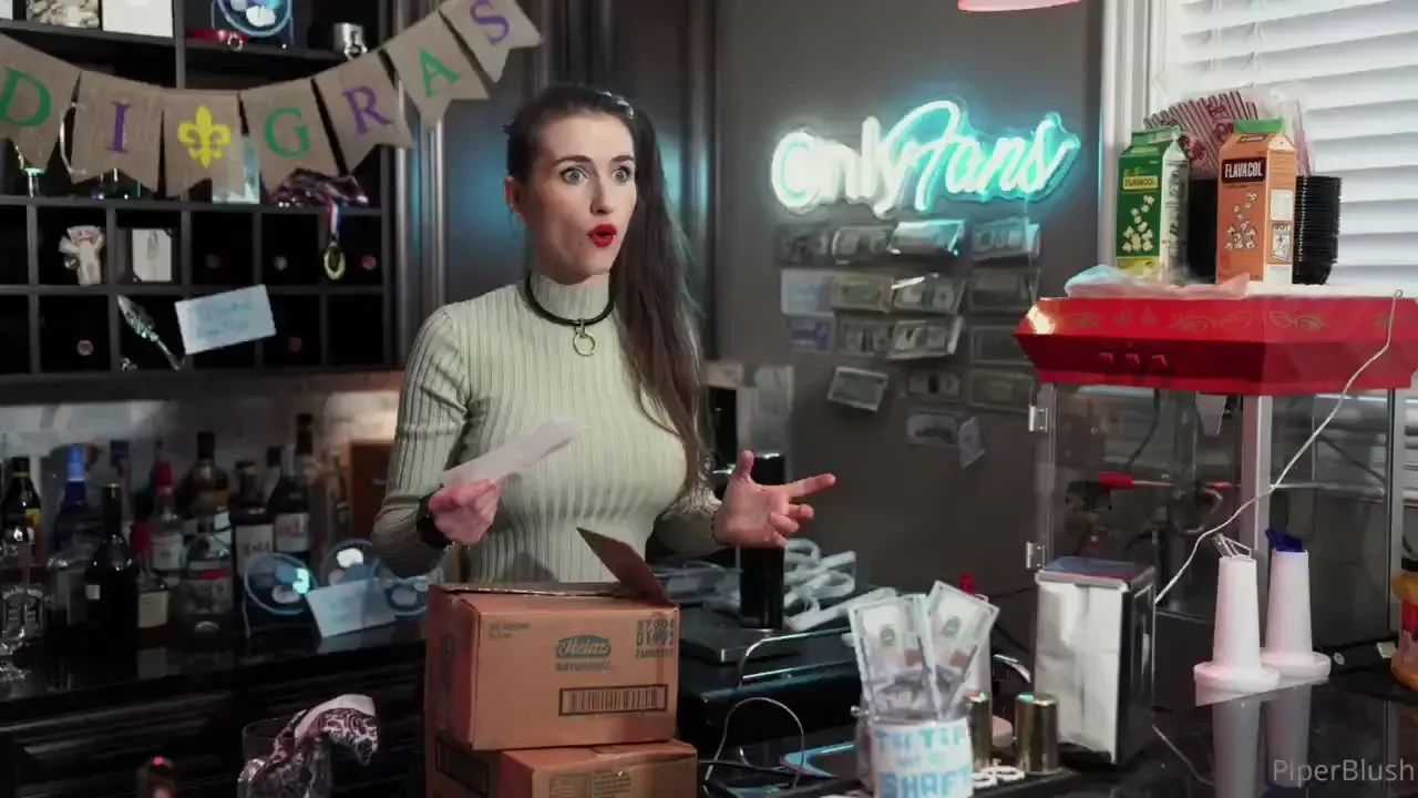 The green fairy - watch it here or on onlyfans tv piper s bar piper 