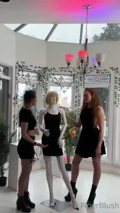 Who wears it better with piperblush and savanna blaze part 1 