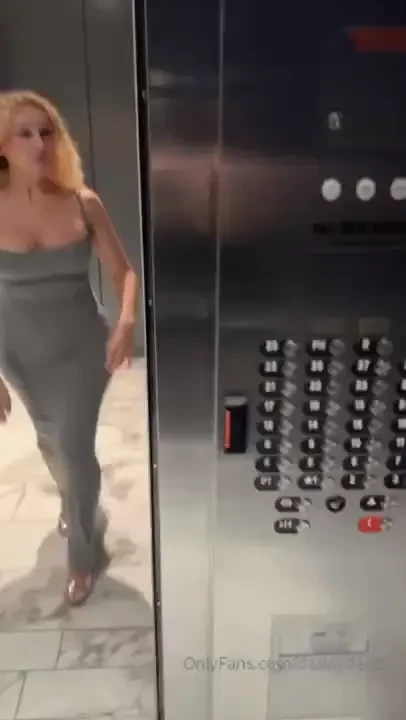 Imagine i walk in like this what are we doing 