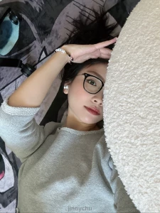 I wanna wish u a merry christmas but u have to say hi in the dms first