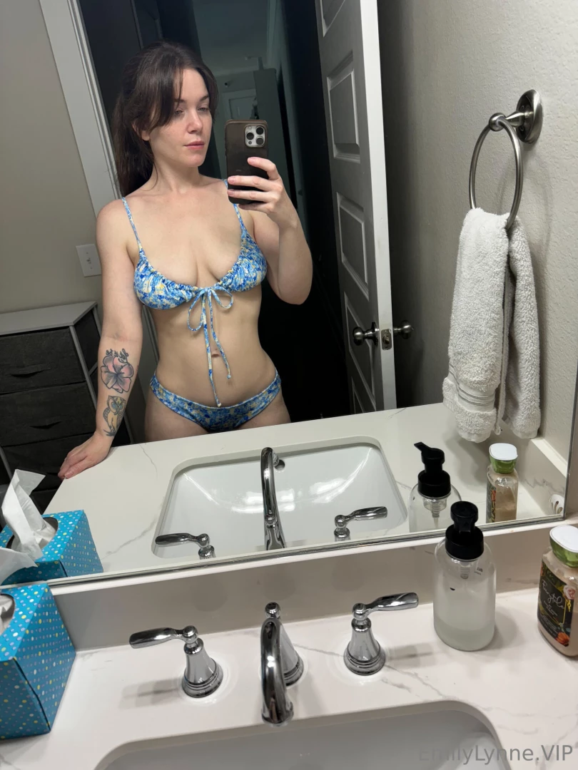 Might be a lil obsessed with going to the pool lately but it makes me part 1 